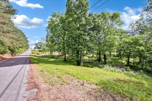 415 Co Rd 1413, Cullman, AL 35058