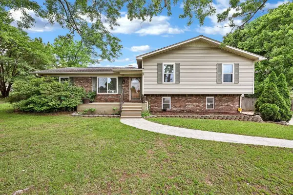 1805 Ragsdale Rd, Cullman, AL 35055