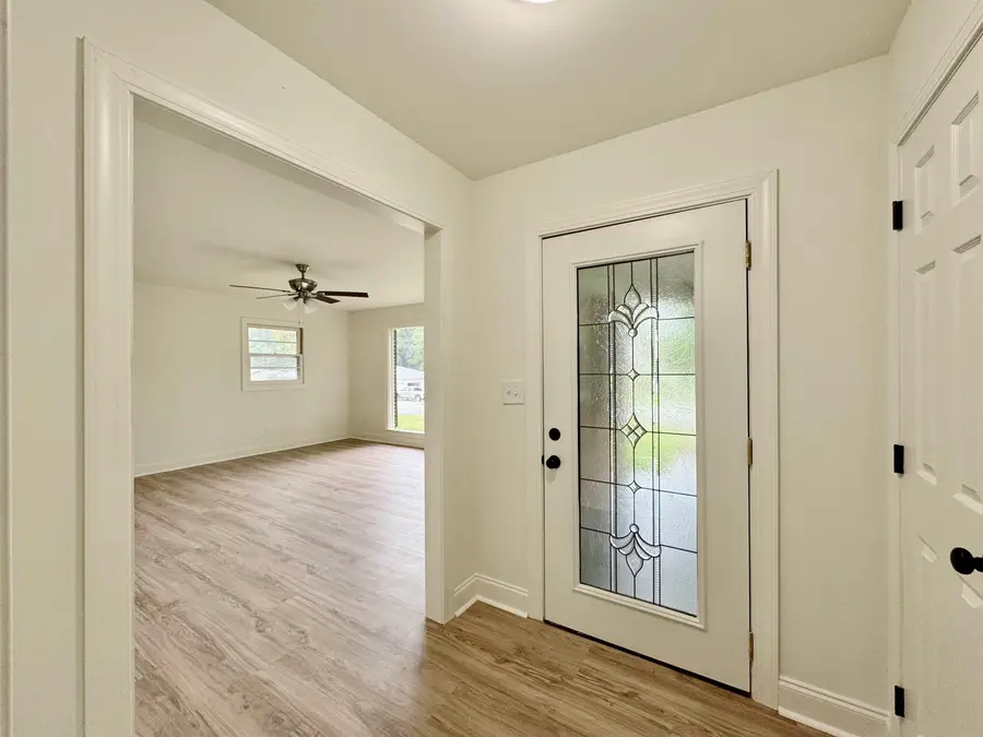 1800 Crestline Ave, Sheffield, AL 35660 - #2
