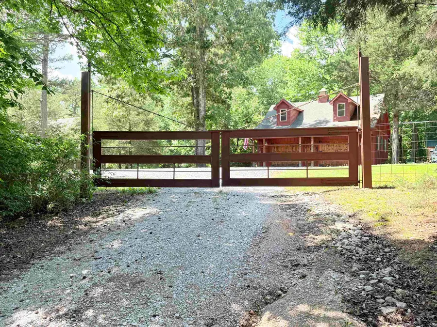 3661 Co Rd 10, Florence, AL 35633 - #3