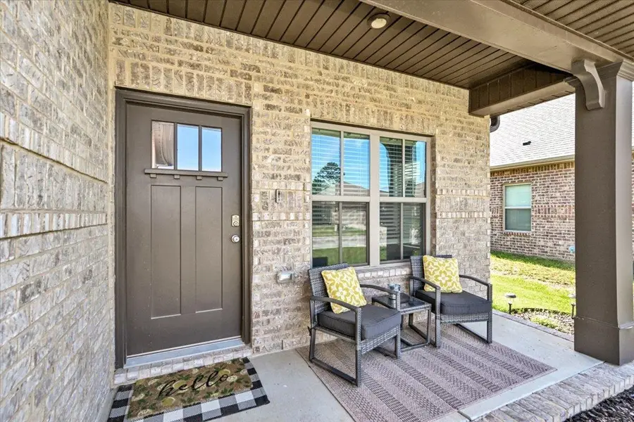 1812 Shadowbrook Ln, Cullman, AL 35055 - #2