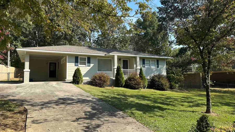 1407 Linwood Dr, Cullman, AL 35055 - #2