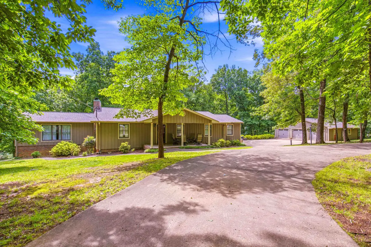 158 Jennifer Cir, Rogersville, AL 35652 - #1