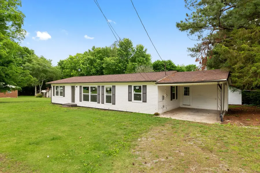 225 Vine St, Loretto, TN 38469 - #3