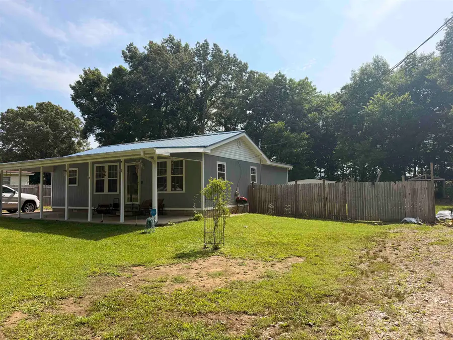 1090 W Virginia St, Cherokee, AL 35616 - #3