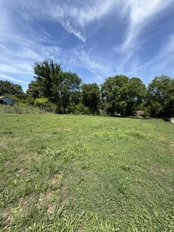 00 NE 16th St, Sheffield, AL 35660