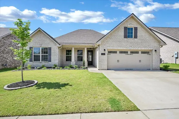 2130 Dustin Dr, Cullman, AL 35058