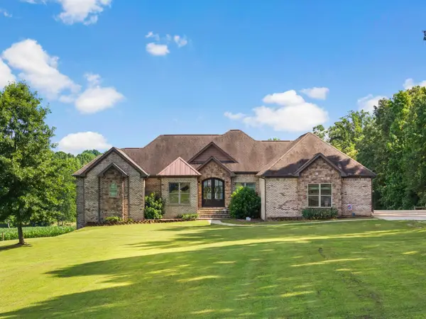 270 Co Rd 546, Rogersville, AL 35652