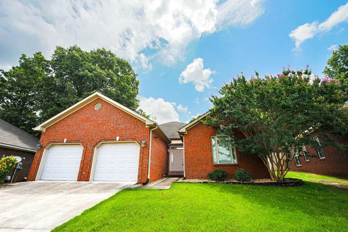 2367 Parc Pl, Florence, AL 35630 - #1