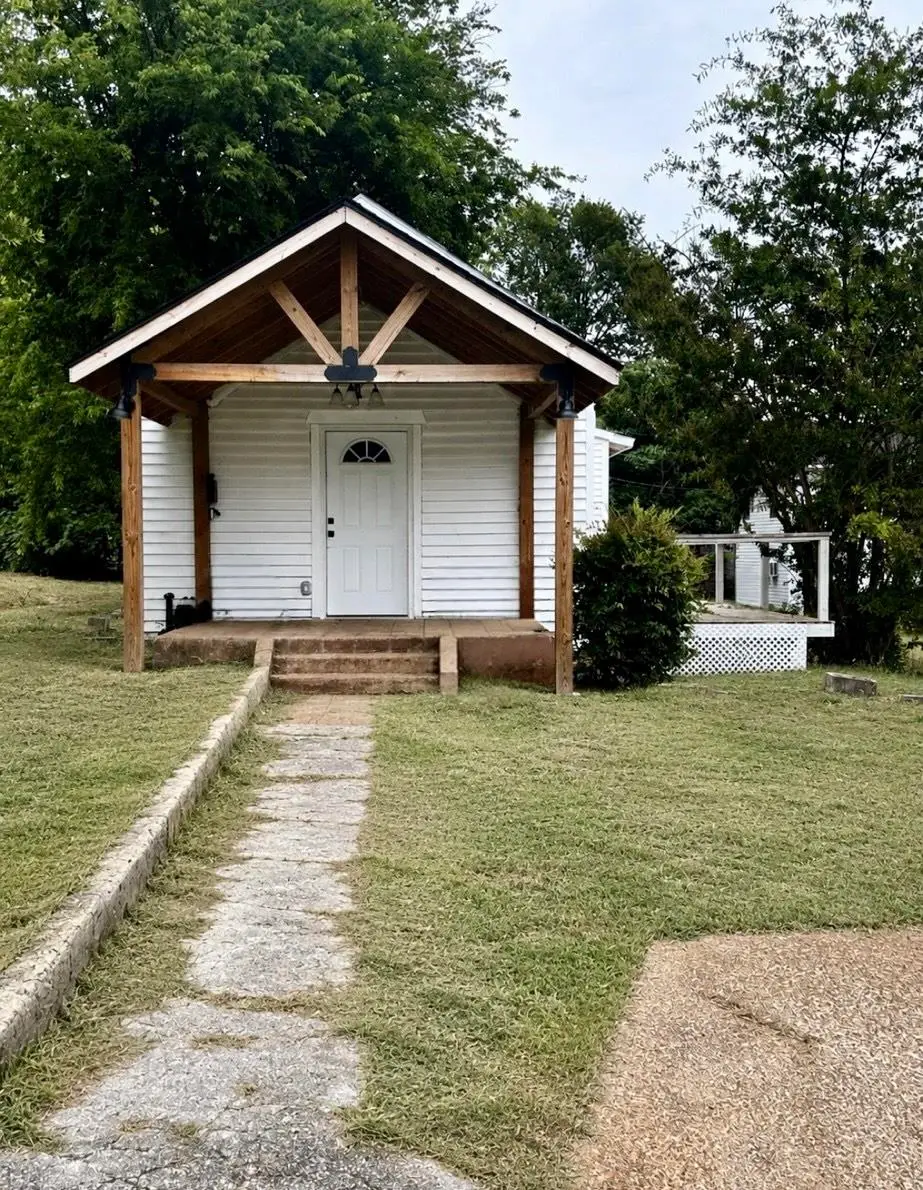 416 Little Rock Ave, Sheffield, AL 35660 - #1