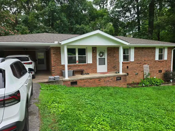 120 Timberline Dr, Russellville, AL 35653