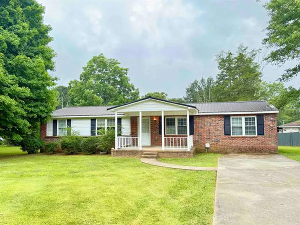 241 Greer Dr, Rogersville, AL 35652