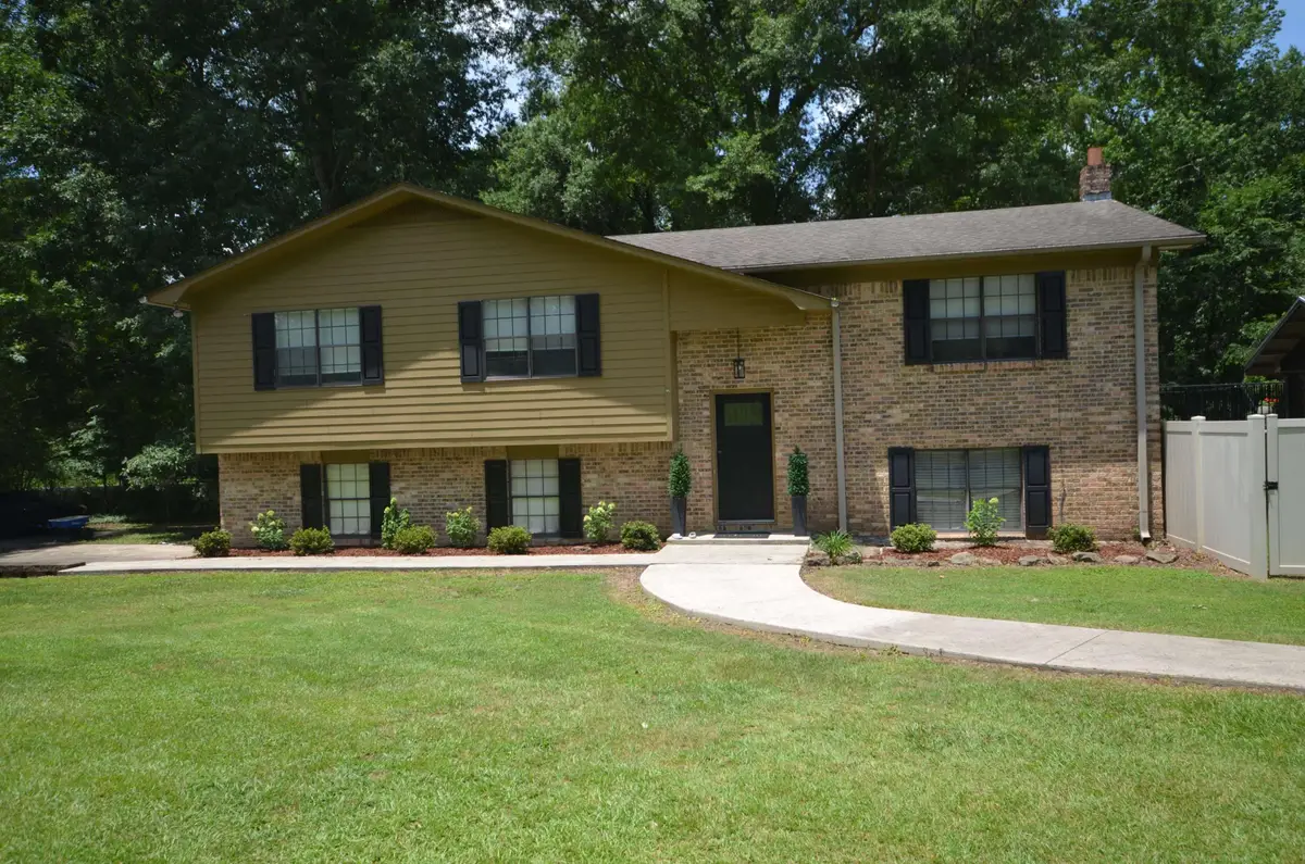 637 Co Rd 1194, Cullman, AL 35057 - #1