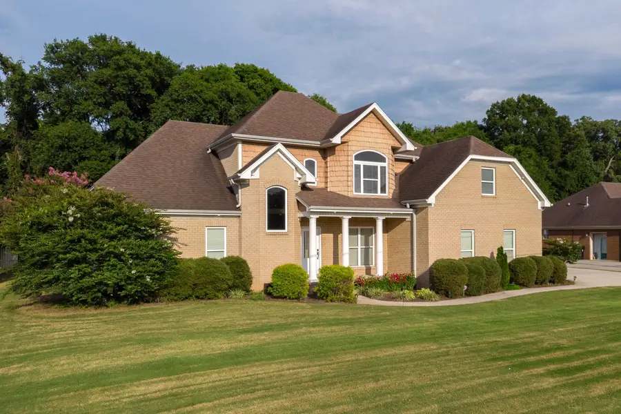 235 Melissa Dr, Muscle Shoals, AL 35661 - #2