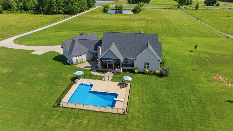 10101 Second St, Leighton, AL 35646 - #2