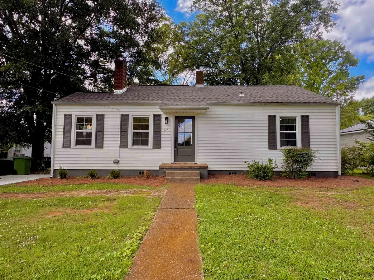 326 Central Ave, Muscle Shoals, AL 35661 - #1