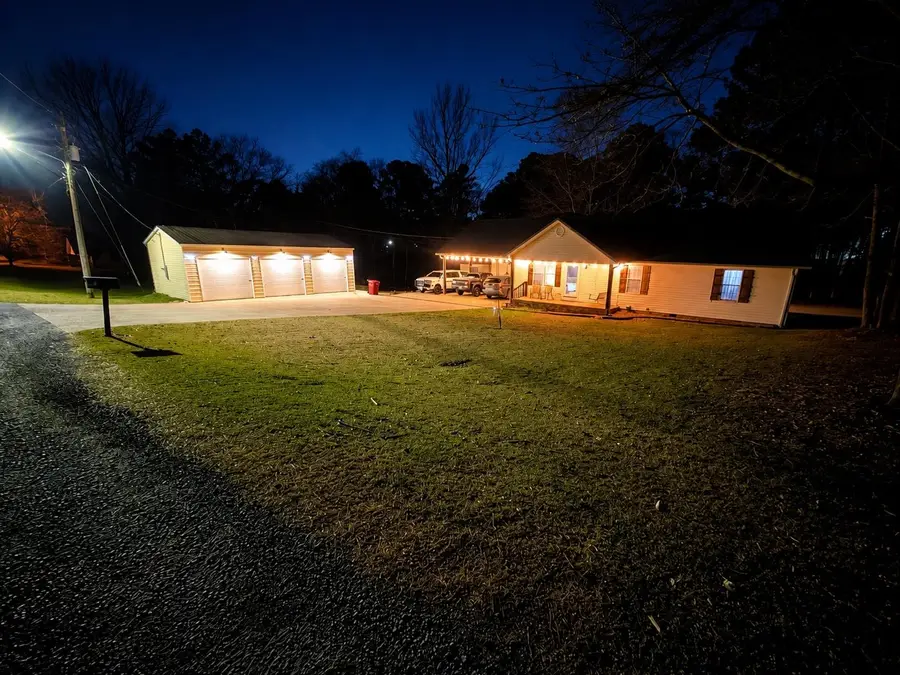 230 Courtyard Rd, Hamilton, AL 35570 - #2