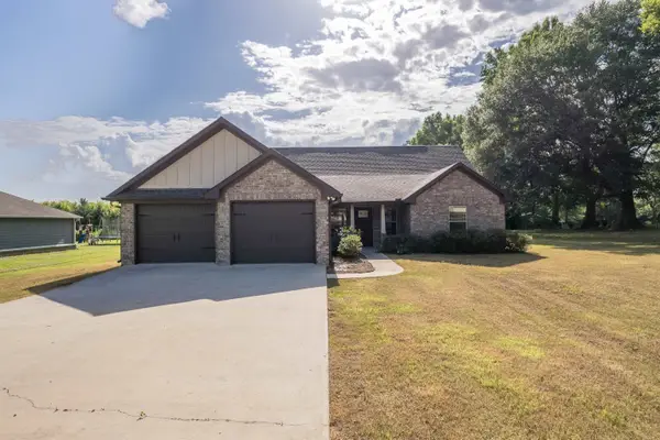 380 Co Rd 255, Cullman, AL 35057