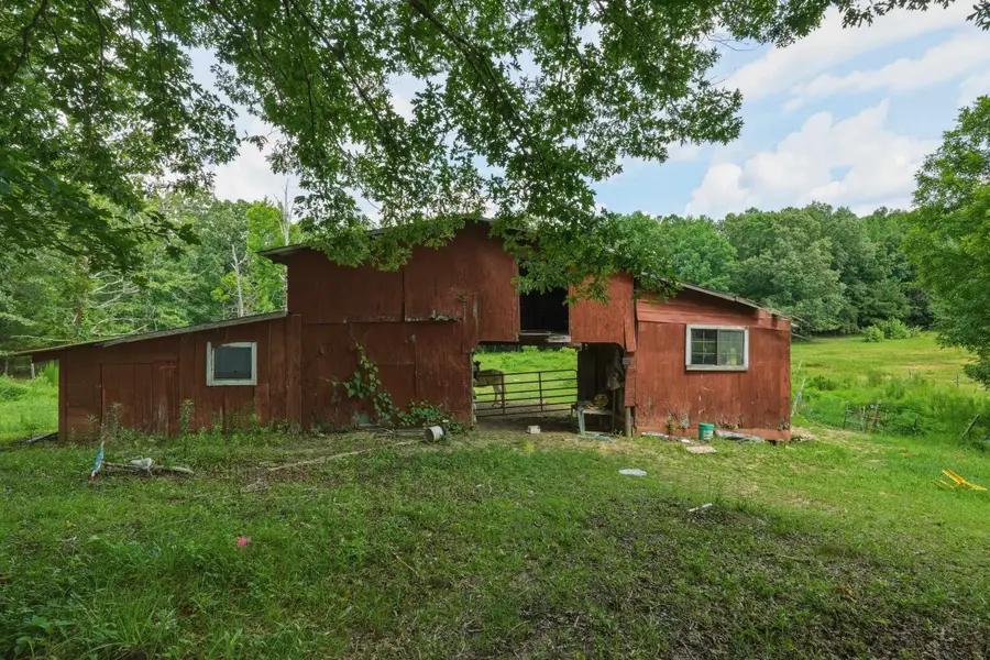 12210 Mt Hester Rd, Cherokee, AL 35616 - #3
