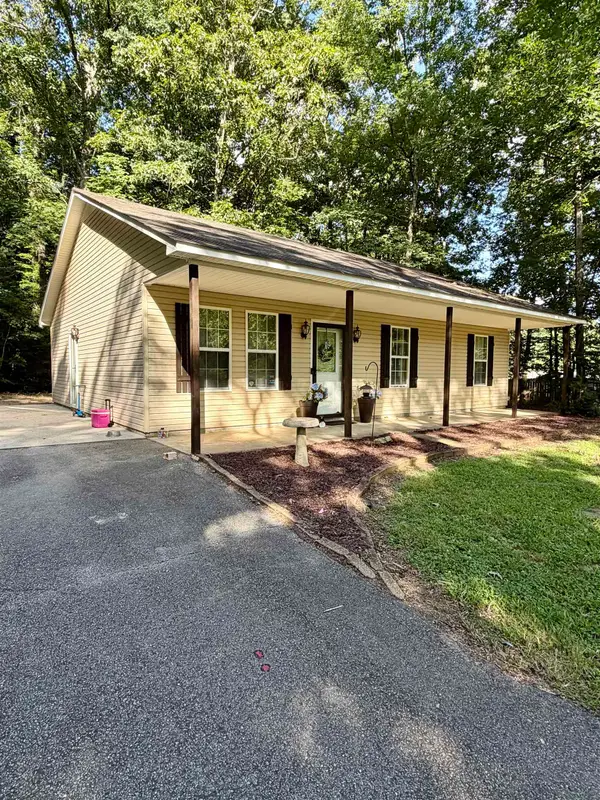 145 Osborn Hill Rd, Tuscumbia, AL 35674