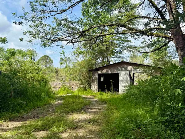 10881 Hwy 17, Florence, AL 35634