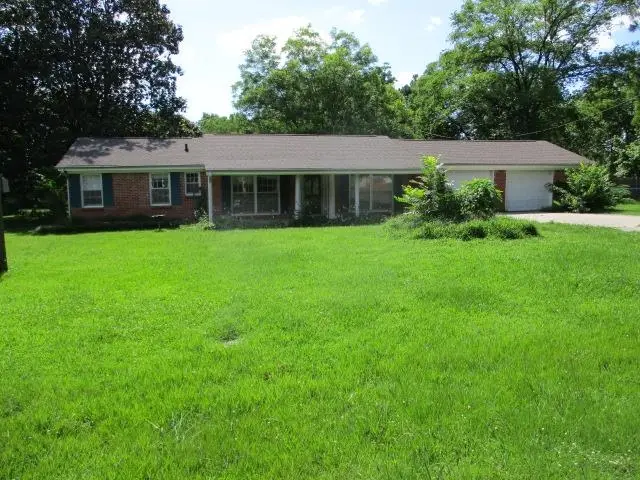 2185 Bowen St, Russellville, AL 35653 - #1