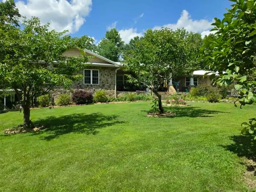 33 Co Rd 1205, Vinemont, AL 35179 - #3