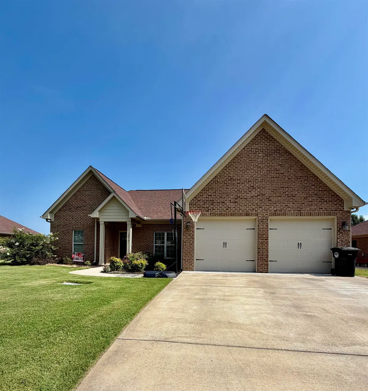 2017 Rosedale St, Muscle Shoals, AL 35661 - #1