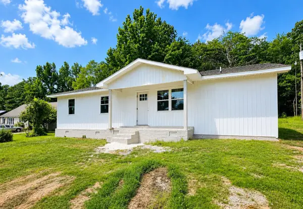 2057 Underwood Rd, Russellville, AL 35654