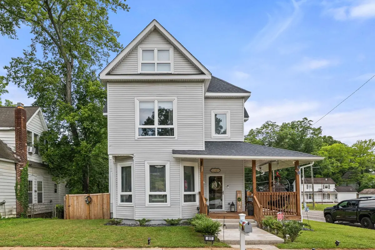 911 N Raleigh Ave, Sheffield, AL 35660 - #1