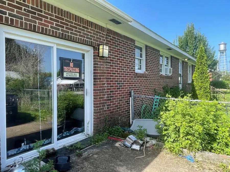 364 Mcclung St, Phil Campbell, AL 35581 - #2