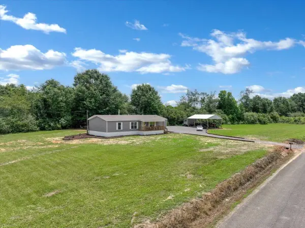 239 Co Rd 652, Hanceville, AL 35077