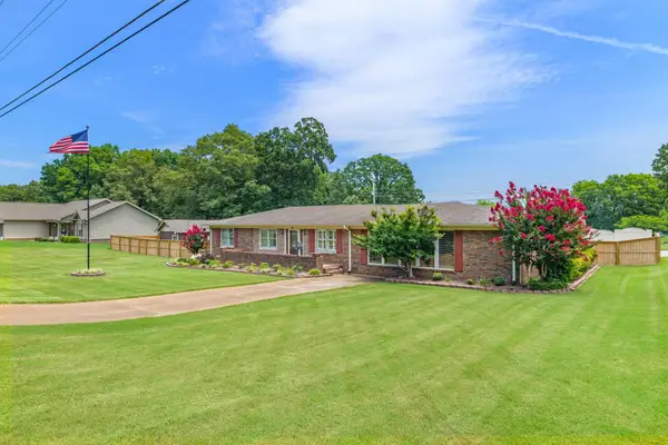300 Tennessee River Dr, Muscle Shoals, AL 35661