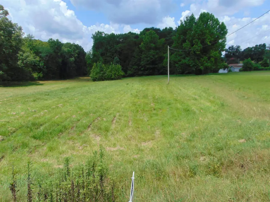3647 Red Rock Rd, Cherokee, AL 35616 - #2