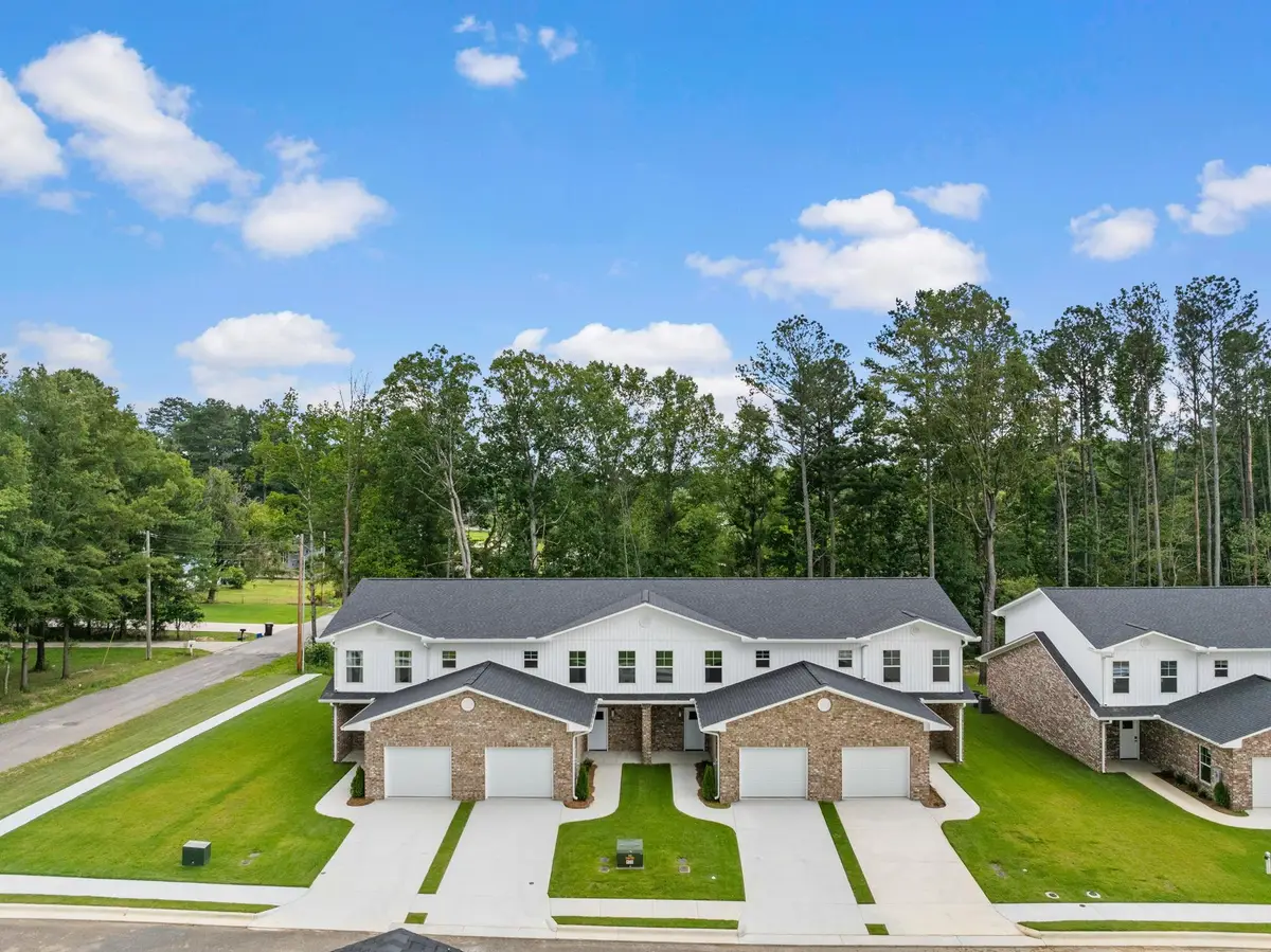 306 Garden St, Cullman, AL 35055 - #1