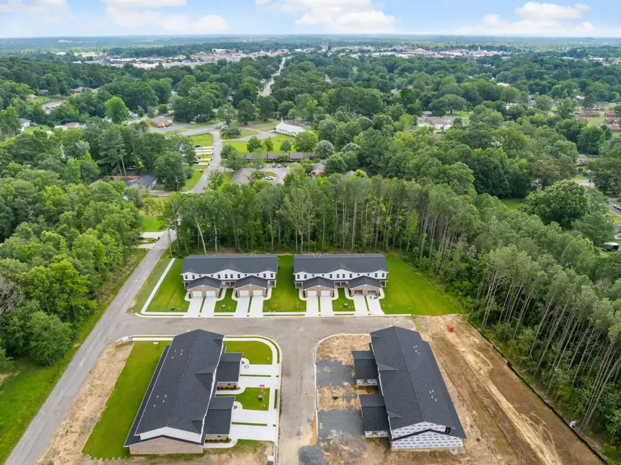 306 Garden St, Cullman, AL 35055 - #2