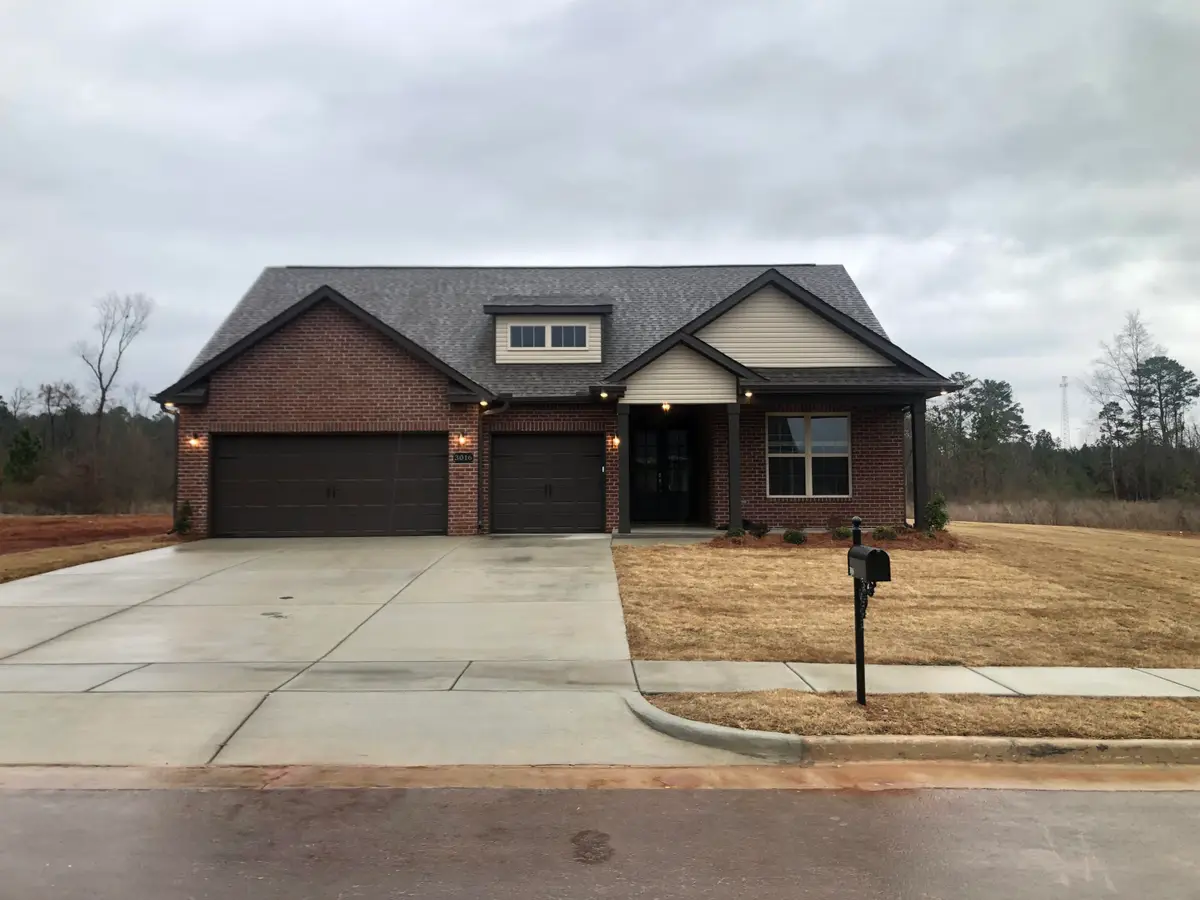 2061 Raspberry Ln, Cullman, AL 35058 - #1