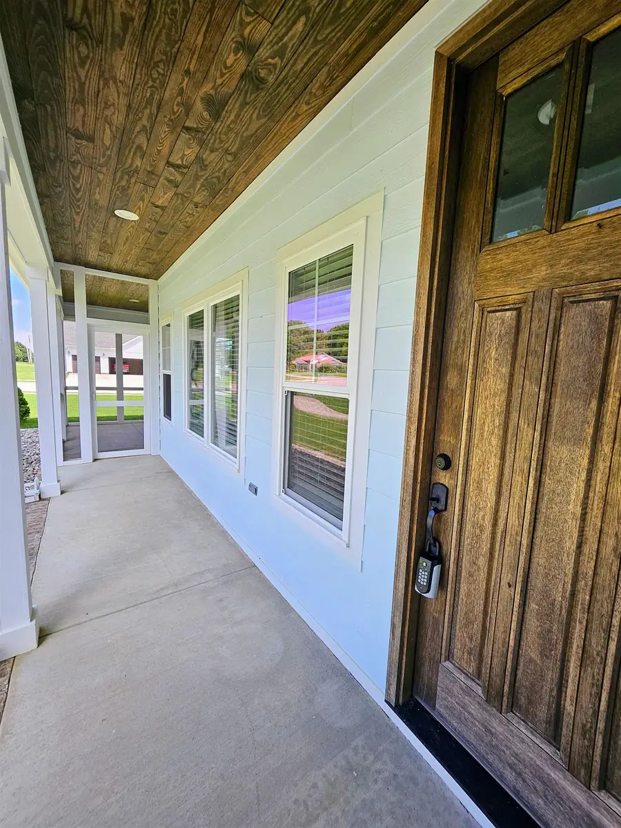 23292 Saint John Rd, Athens, AL 35613 - #3