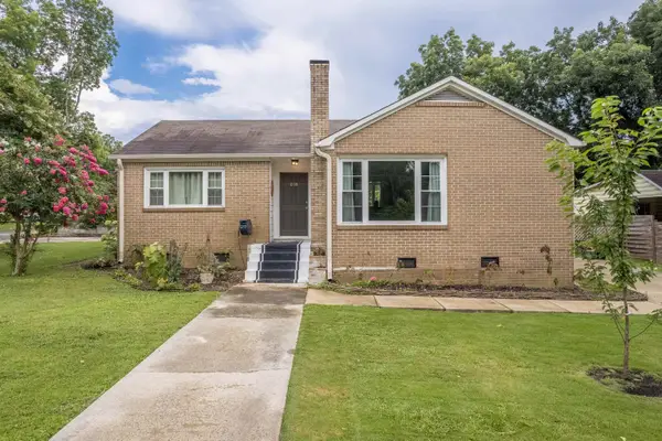 618 Oak Dr, Cullman, AL 35055