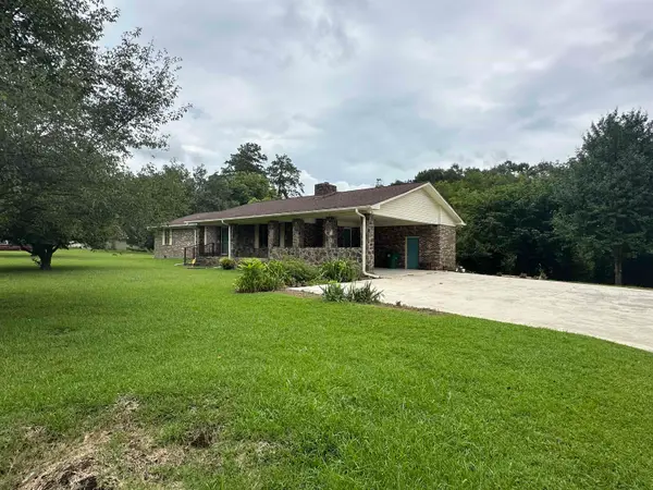 555 Co Rd 532, Hanceville, AL 35077