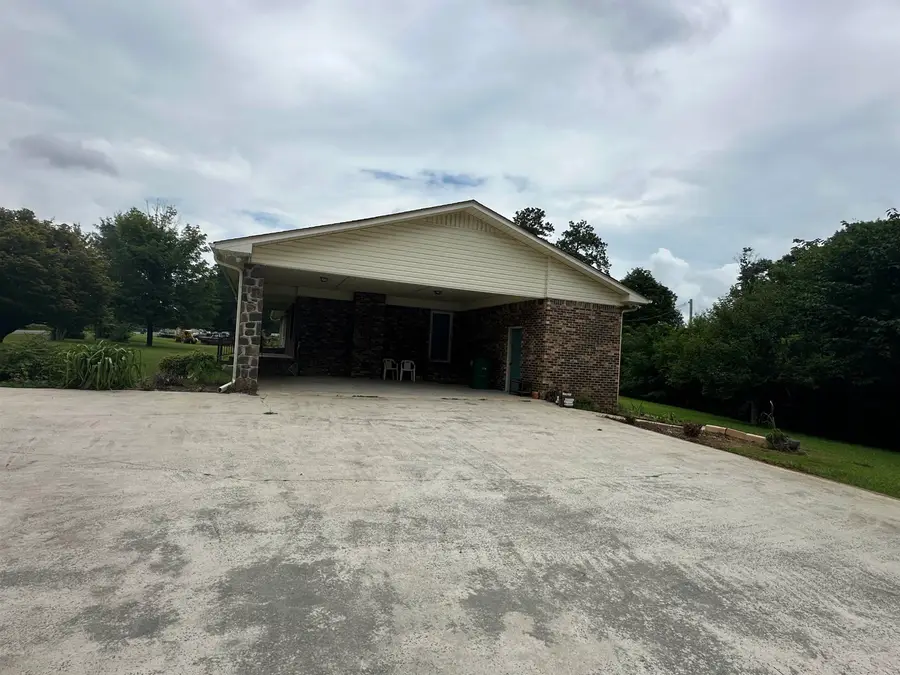 555 Co Rd 532, Hanceville, AL 35077 - #3