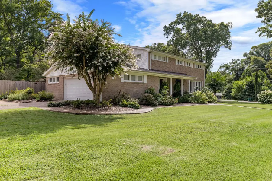 106 Smith Ct, Sheffield, AL 35660 - #3