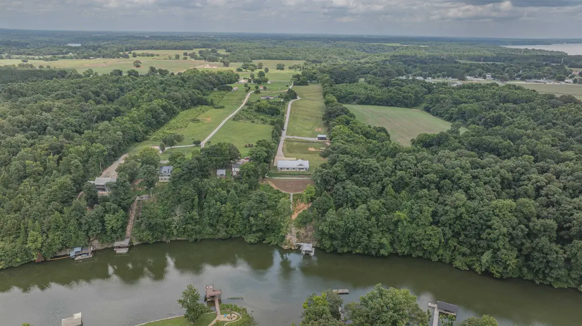 1399 Hwy 101, Rogersville, AL 35652 - #1