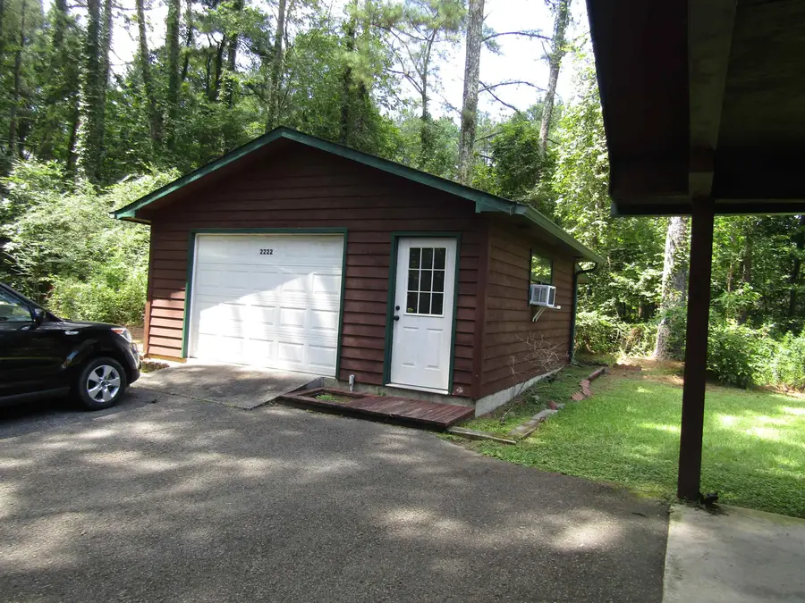 2222 Co Rd 255, Cullman, AL 35057 - #2