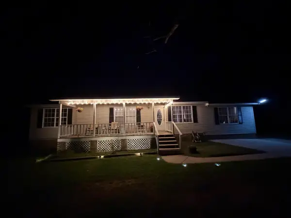 406 Meadow Creek Dr, Hanceville, AL 35077