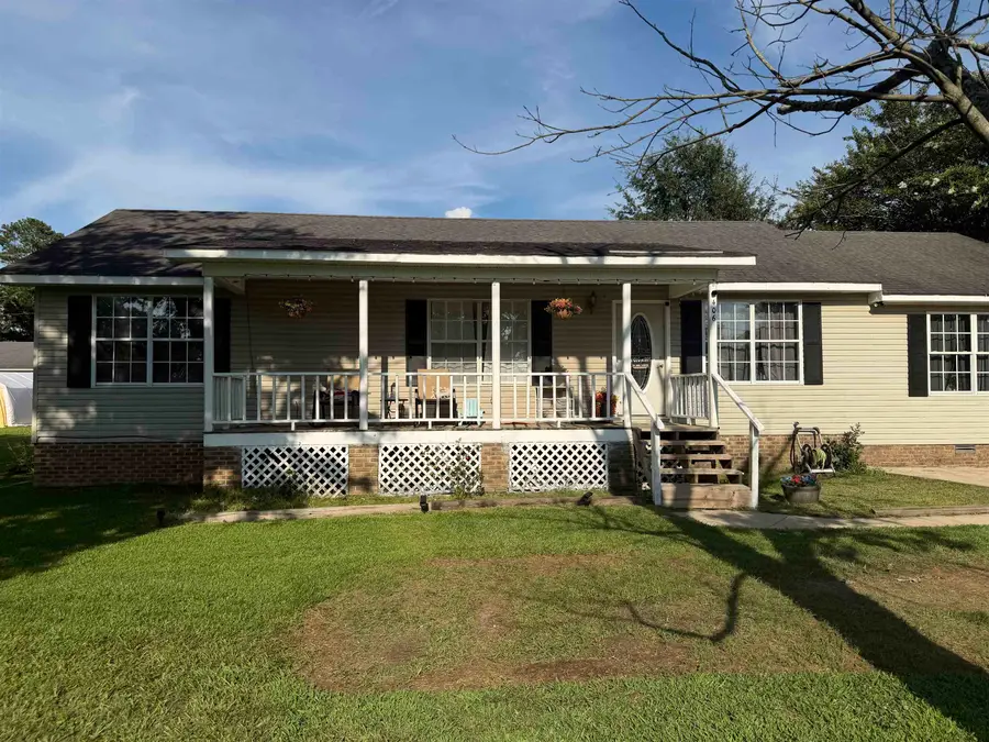 406 Meadow Creek Dr, Hanceville, AL 35077 - #2