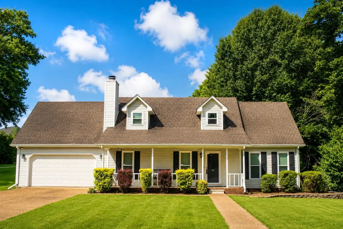 117 White Oak Ln, Florence, AL 35633 - #1