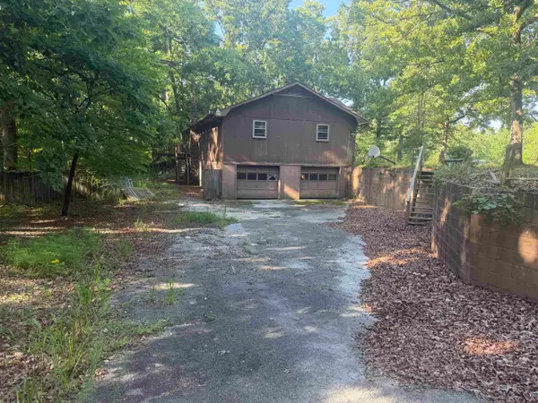 310 Ponderosa Dr, Tuscumbia, AL 35674