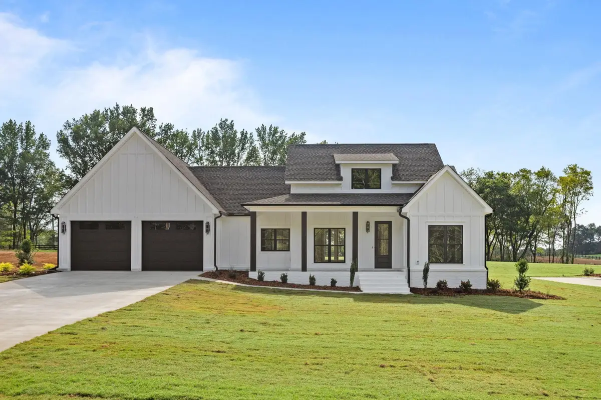 3826 Co Rd 61, Florence, AL 35634 - #1