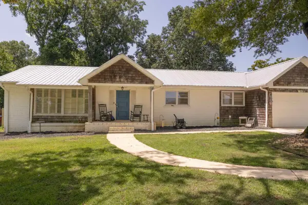704 4th Ave, Red Bay, AL 35582
